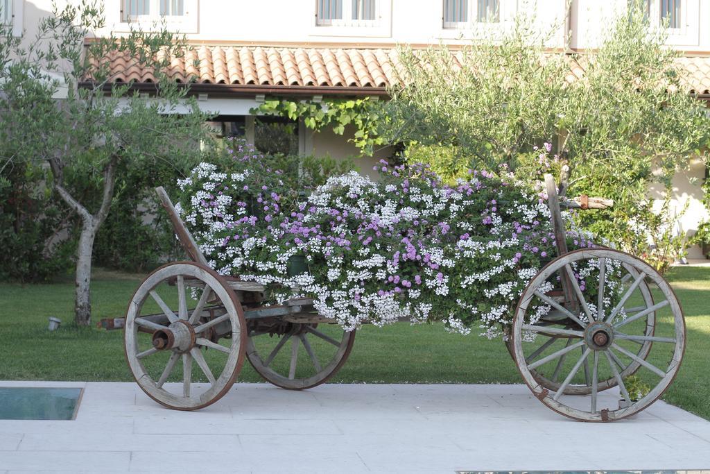 Relais Rossar Boutique Hotel Garda & Hills Костермано Екстер'єр фото